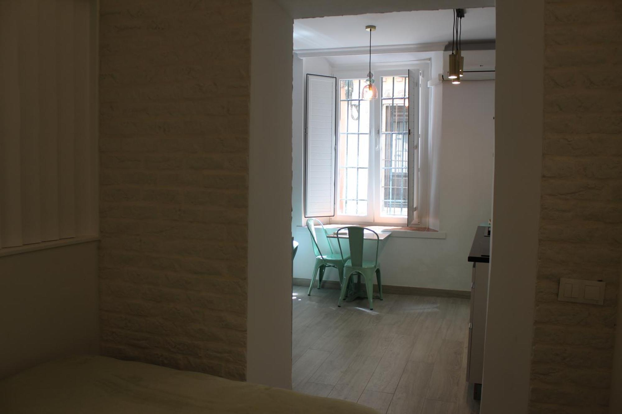 Iyourbasics Lovely Studio Hinestrosa 23 Free Wifi&Ac มาลากา ภายนอก รูปภาพ